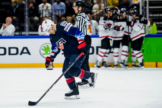 s Cam Atkinson  deppar