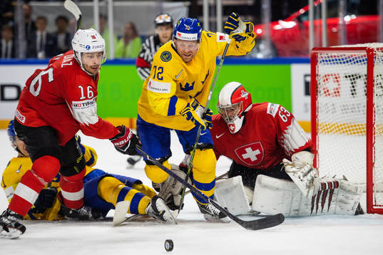 Schweiz Raphael Diaz och Sveriges Patric Hörnqvist