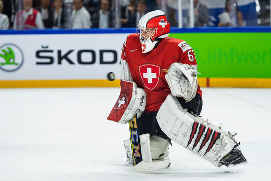 Schweiz målvakt Leonardo Genoni