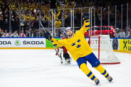 Sveriges Filip Forsberg jublar