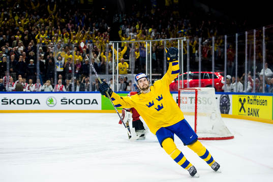 Sveriges Filip Forsberg jublar