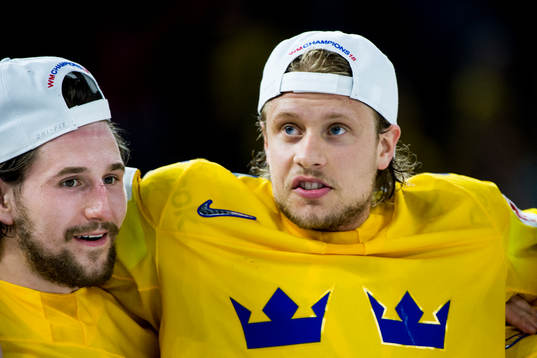 Sveriges Filip Forsberg och Jacob de la Rose