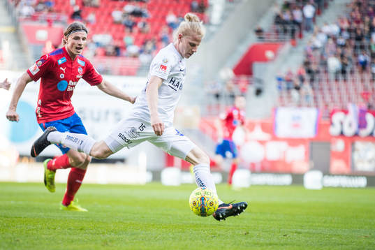 Helsingborgs Carl Johansson och Örgrytes Gustav Ludwigson