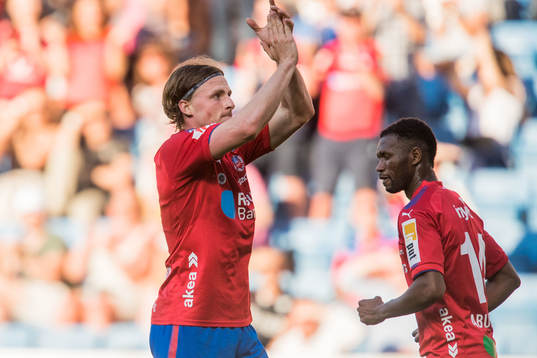Helsingborgs Carl Johansson jublar