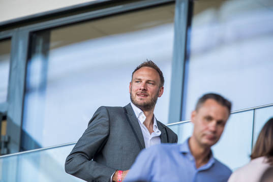 Andreas Granqvist på läktaren