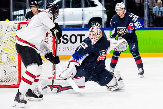 s målvakt Keith Kinkaid räddar styrning av Kanadas Tyson
