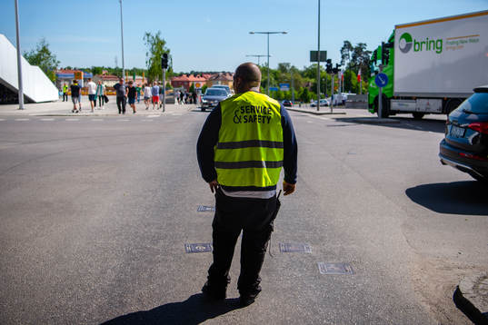 Trafikvakt före fotbollsmatchen i Allsvenskan mellan