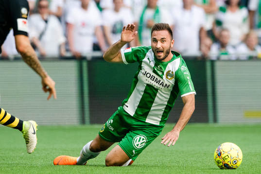 Hammarbys Muamer Tankovic faller