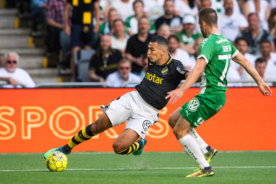 s Nabil Bahoui och Hammarbys Mats Solheim