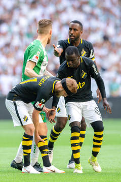 s Daniel Sundgren har ont