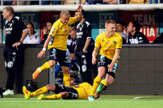 Elfsborgs Per Frick jublar