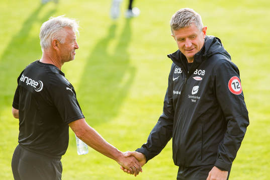 Arne Erlandsen, head coach of Lillestrøm, and Lars Arne