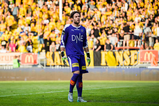 Goalkeeper Marko Maric of Lillestrøm