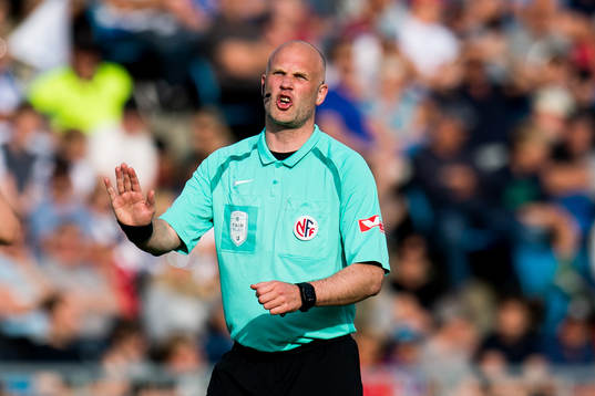 Trond Ivar Døvle, referee
