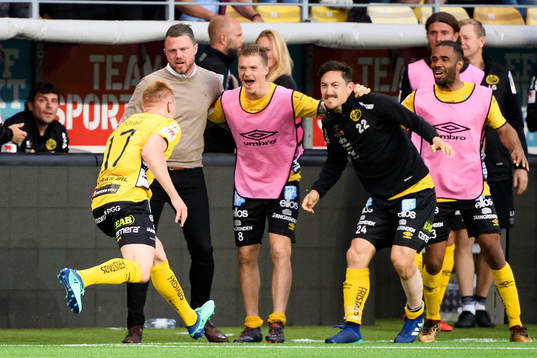 Elfsborgs Stefan Ishizaki, Samuel Holmén  och manager