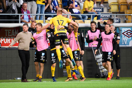 Elfsborgs Stefan Ishizaki, Samuel Holmén  och manager