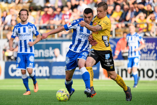 Elfsborgs Samuel Holmén och IFK Göteborgs Giorgi