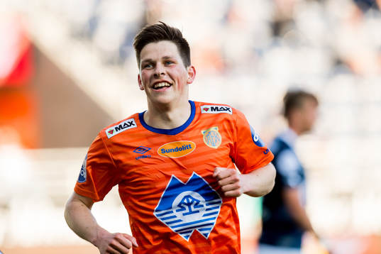Sondre Fet of Aalesund celebrates the 0-2 goal