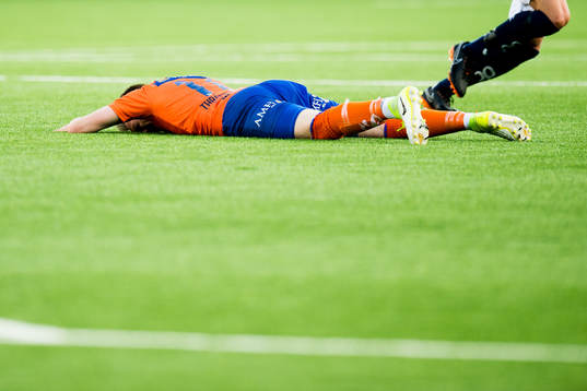 Aron Elís Thrándarson of Aalesund with an injury