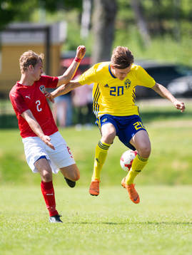 Österrikes Felix Köchl och Sveriges Oscar Uddenäs