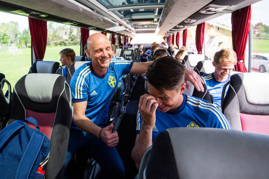 Sveriges målvaktstränare Timy Karlsson och