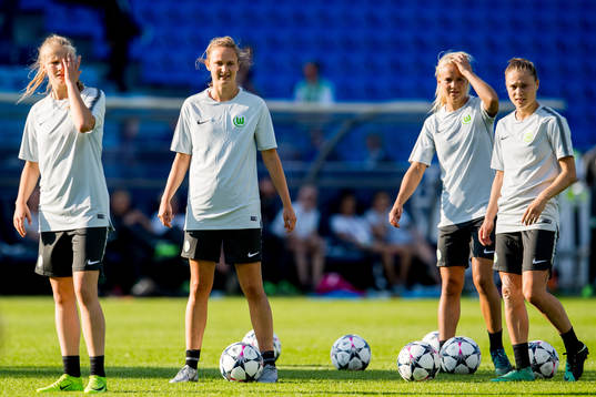 Caroline Graham Hansen of Wolfsburg