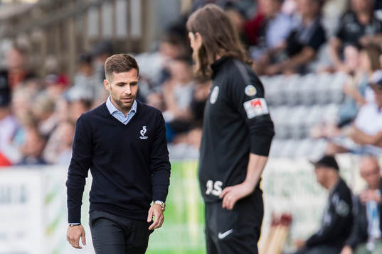 Halmstads tränare Igor Krulj deppar