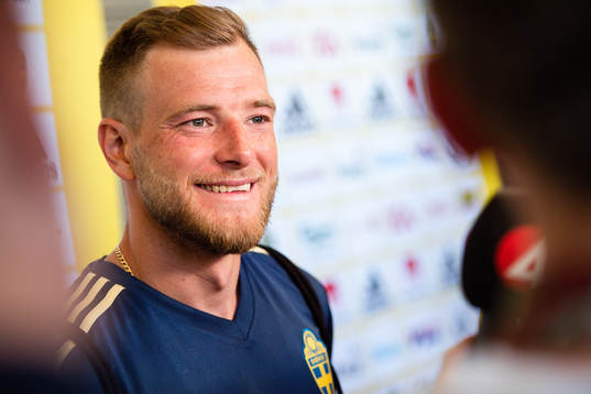 John Guidetti i Mixed zone