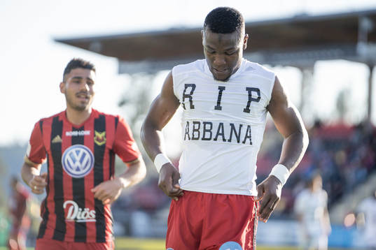 Östersunds Alhaji Gero jublar