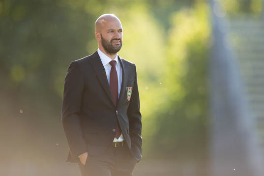 Brommapojkarna huvudtränare Luis Pimenta