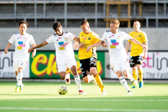 Elfsborgs Simon Olsson och Dalkurds Johan Bertilsson och