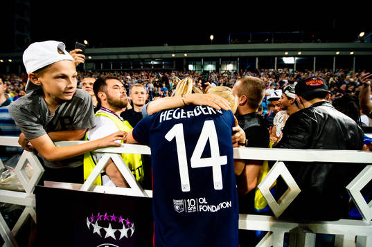 Ada Hegerberg of Lyon celebrates