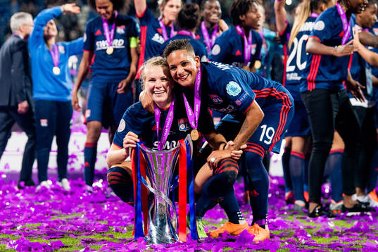 Ada Hegerberg and Shanice van de Sanden of Lyon celebrate