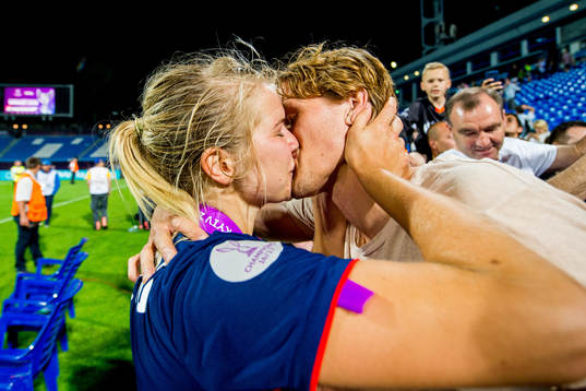Ada Hegerberg of Lyon kisses her boyfriend Thomas Rogne