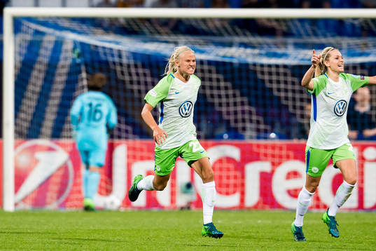 Pernille Harder of Wolfsburg celebrates scoring 1-0 in the