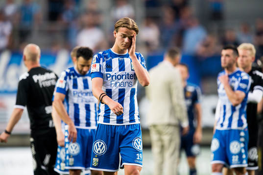 IFK Göteborgs August Erlingmark deppar