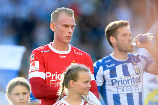 IFK Göteborgs målvakt Pontus Dahlberg vid lineup innan