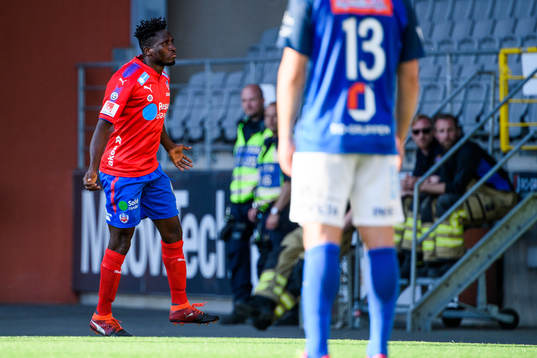Helsingborgs Mamudu Moro jublar