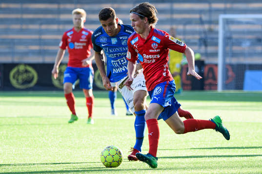 Helsingborgs Max Svensson och Norrbys Nino Osmanagic