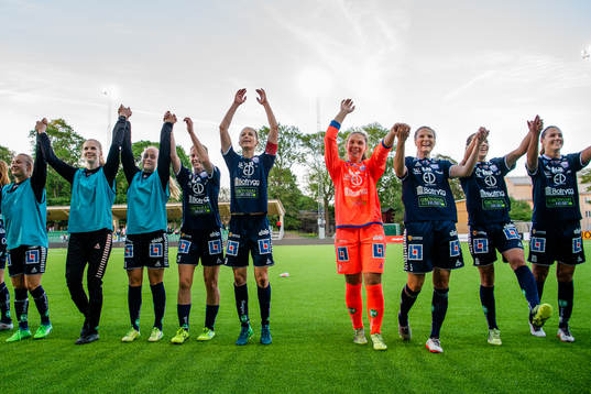 Linköpings spelare jublar