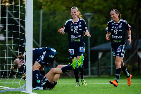 Linköpings spelare jublar