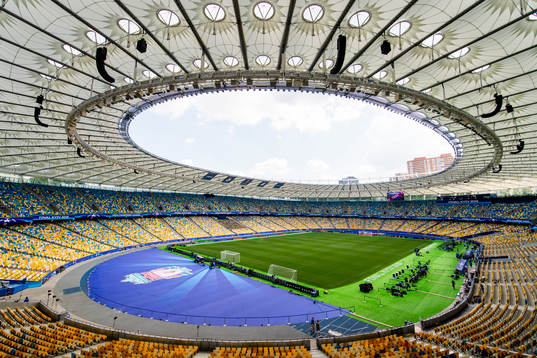 Bläddra bland fler bilder av Football, UEFA Champions League, NSC Olimpiyskiy