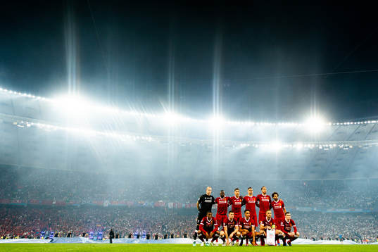 The players of Liverpool pose for a team photo