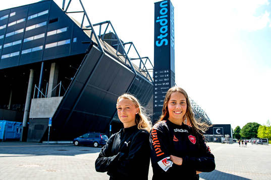 Rosengårds Hanna Bennison och Limhamn Bunkeflos Elisa Lang