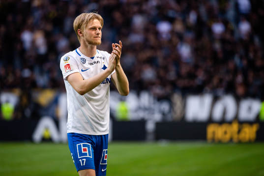Norrköpings Kalle Holmberg   tackar publiken