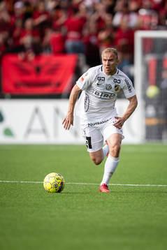 Häckens Kari Arkivuo