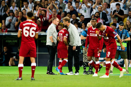Mohamed Salah of Liverpool and Jürgen Klopp, head coach of