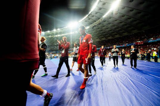 Virgil Van Dijk of Liverpool looks dejected