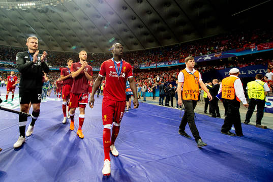 Sadio Mané of Liverpool looks dejected
