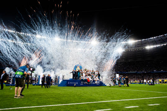 Players of Real Madrid celebrate